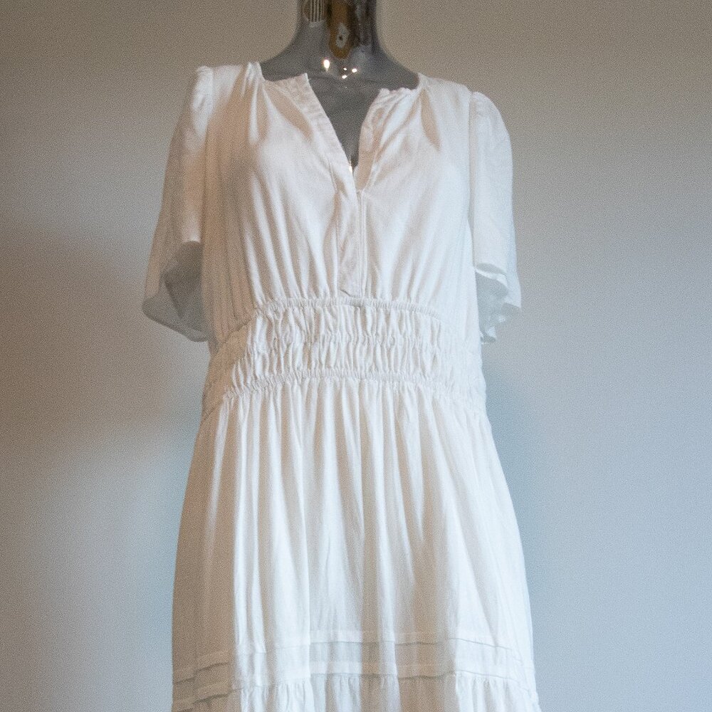 White Anthropologie Dress With Elastic Waist